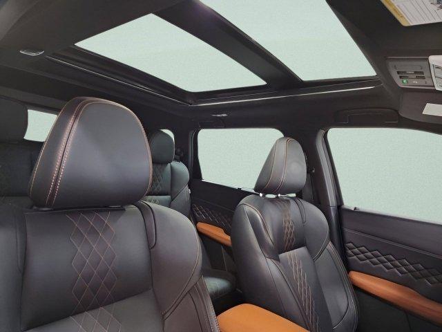 used 2023 Mitsubishi Outlander PHEV car, priced at $32,247
