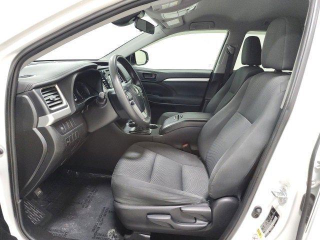 used 2019 Toyota Highlander car, priced at $19,394