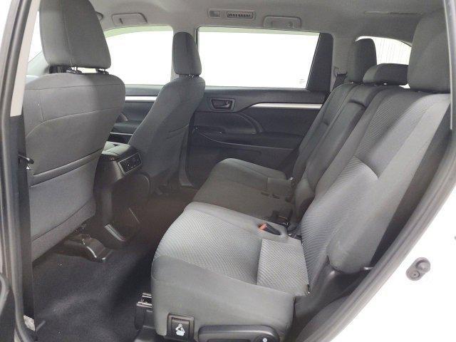 used 2019 Toyota Highlander car, priced at $19,394