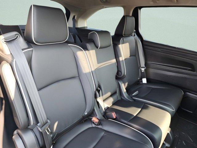 new 2026 Honda Odyssey car, priced at $48,990