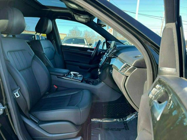 used 2019 Mercedes-Benz GLE 400 car, priced at $22,982