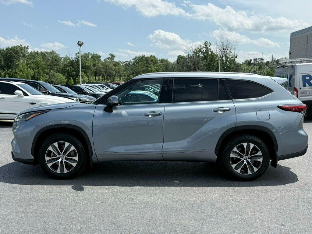 used 2022 Toyota Highlander car, priced at $30,980