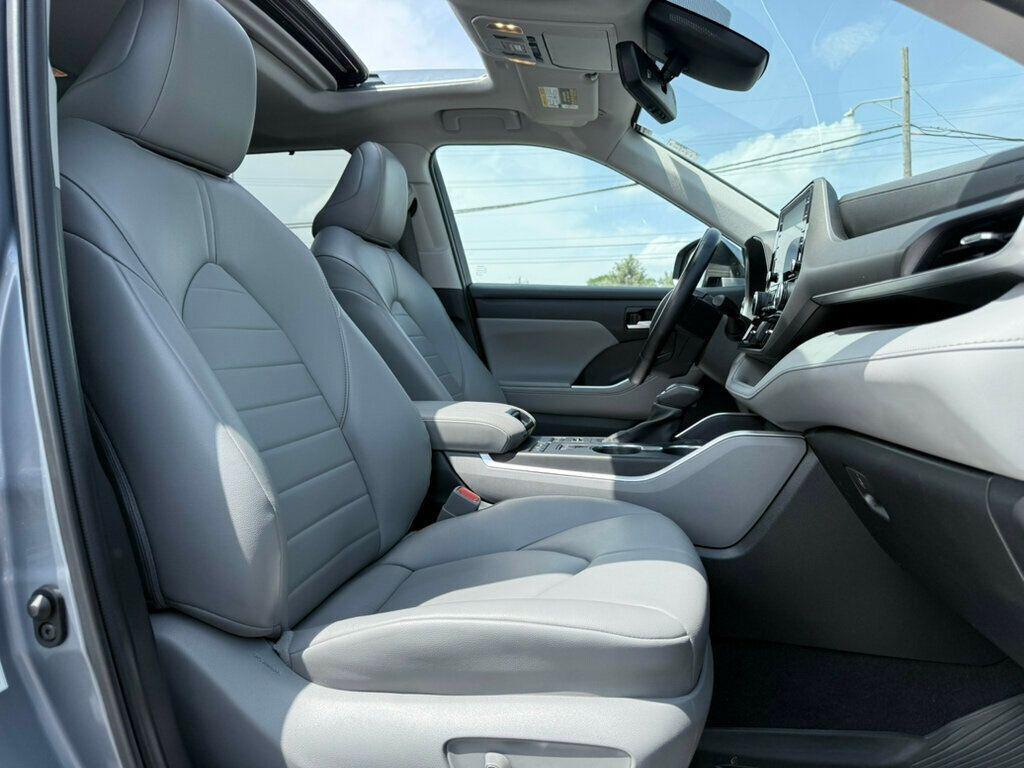 used 2022 Toyota Highlander car, priced at $30,980