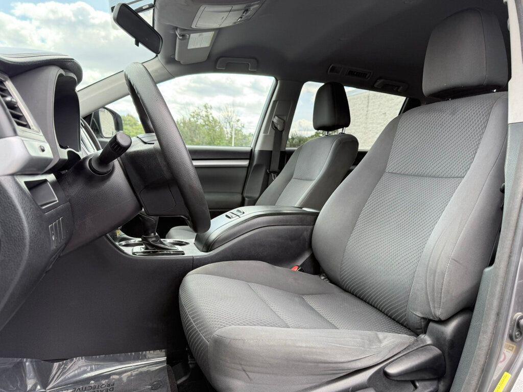 used 2015 Toyota Highlander car, priced at $14,984