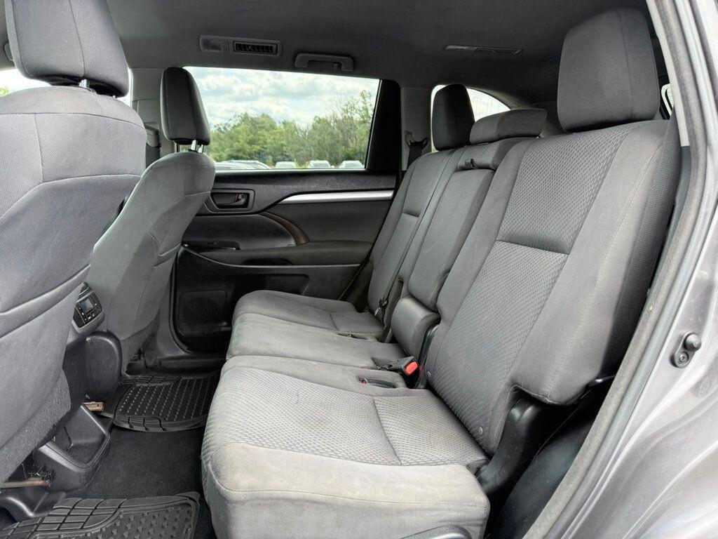 used 2015 Toyota Highlander car, priced at $14,984
