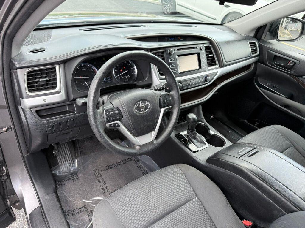 used 2015 Toyota Highlander car, priced at $14,984