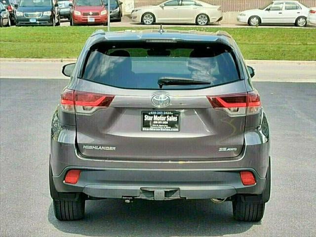 used 2019 Toyota Highlander car, priced at $24,500