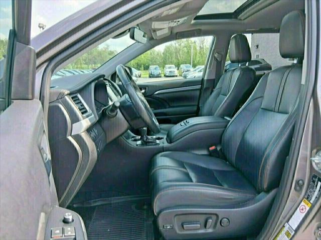 used 2019 Toyota Highlander car, priced at $24,500