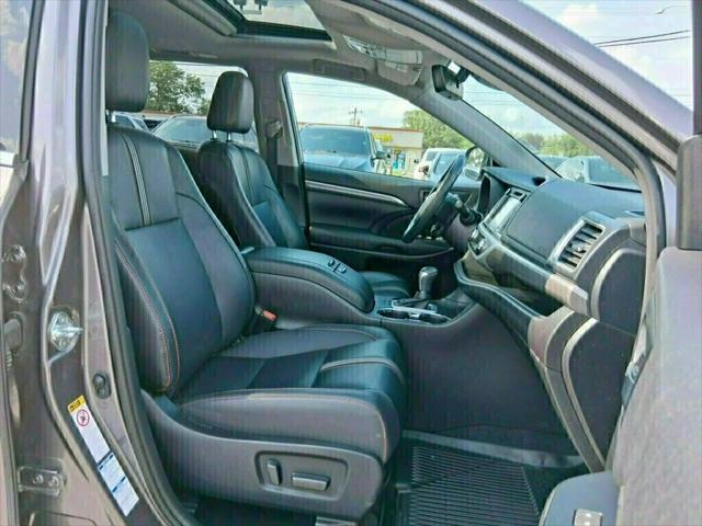 used 2019 Toyota Highlander car, priced at $24,500