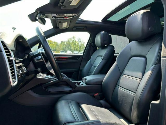 used 2020 Porsche Cayenne car, priced at $36,986