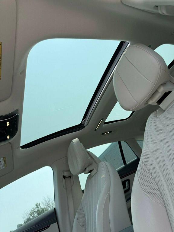 used 2022 Mercedes-Benz EQS 580 car, priced at $43,983