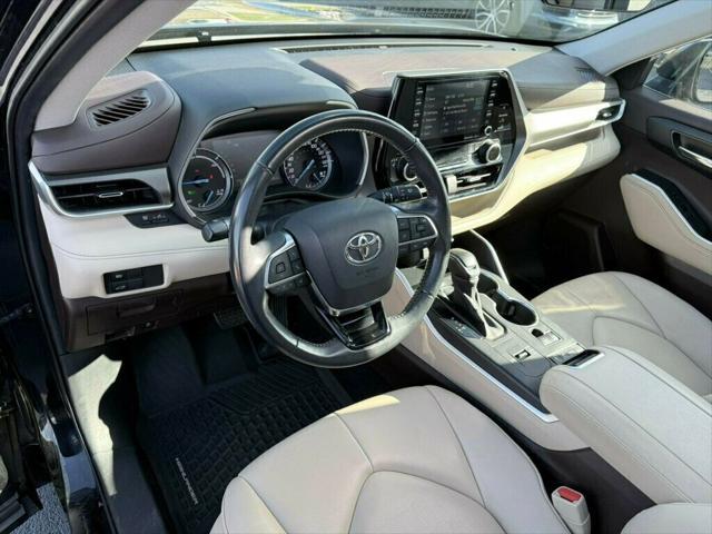 used 2020 Toyota Highlander Hybrid car, priced at $35,985