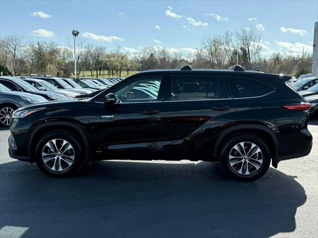 used 2020 Toyota Highlander Hybrid car, priced at $35,985