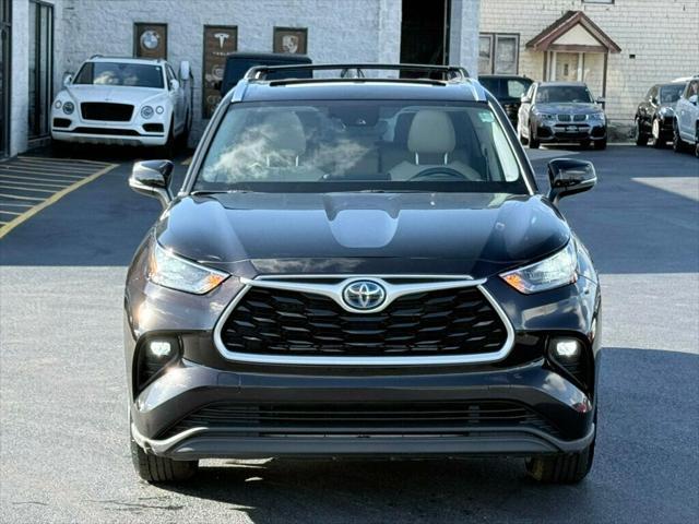 used 2020 Toyota Highlander Hybrid car, priced at $35,985