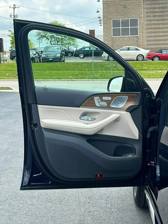 used 2020 Mercedes-Benz GLE 350 car, priced at $33,983