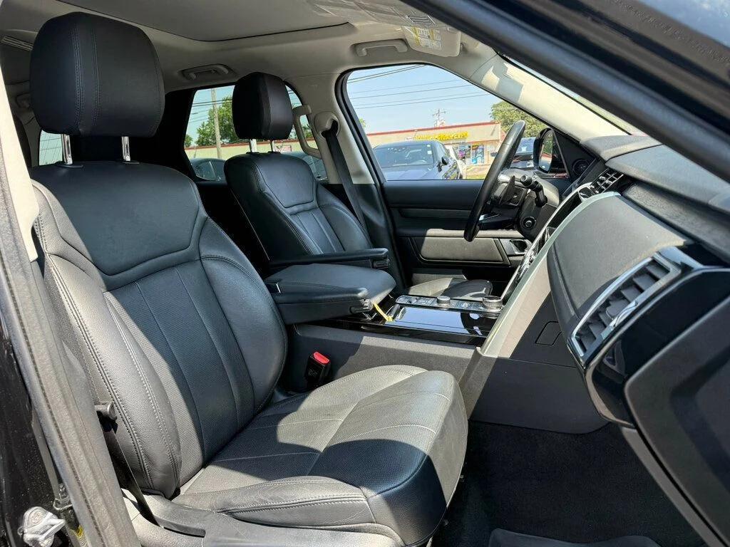 used 2019 Land Rover Discovery car, priced at $18,988
