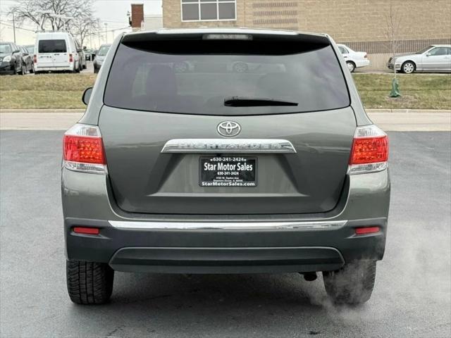 used 2013 Toyota Highlander car, priced at $13,983