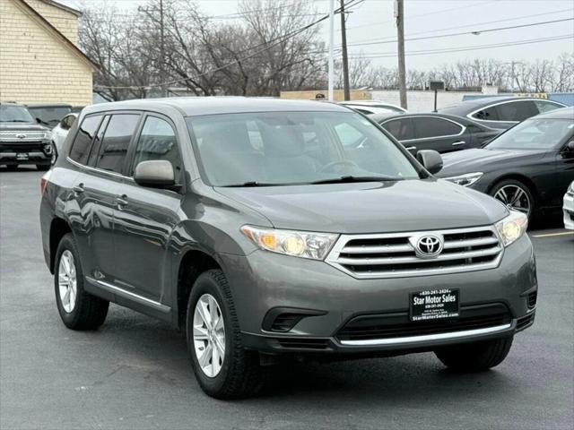 used 2013 Toyota Highlander car, priced at $13,983