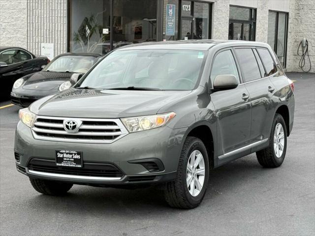 used 2013 Toyota Highlander car, priced at $13,983