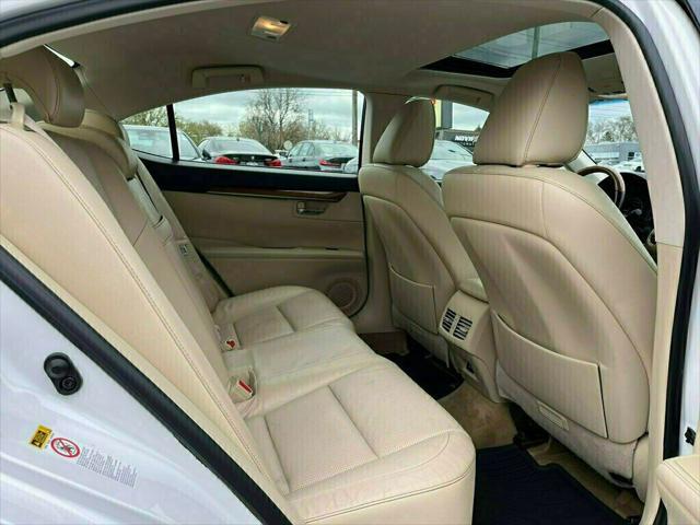 used 2015 Lexus ES 300h car, priced at $19,985