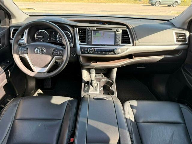 used 2016 Toyota Highlander car, priced at $25,985