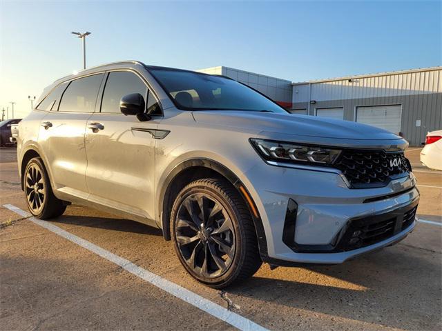 used 2022 Kia Sorento car, priced at $30,995