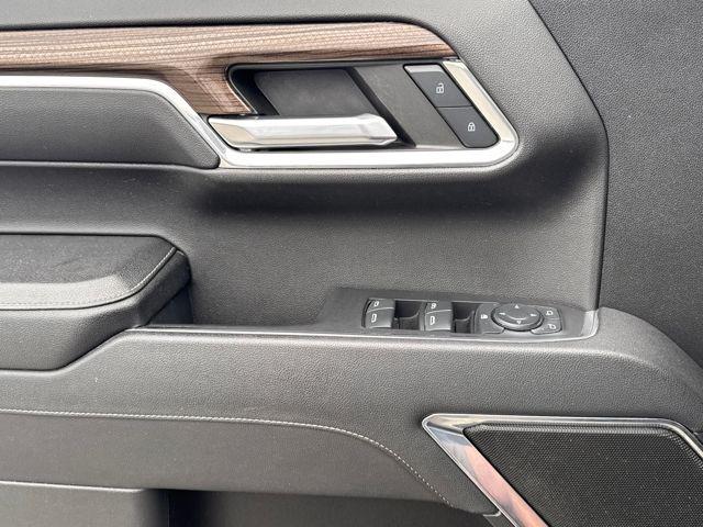 used 2023 Chevrolet Silverado 1500 car, priced at $42,995