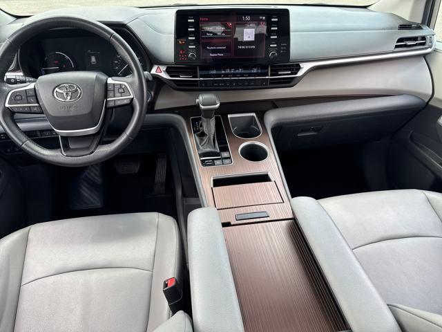 used 2024 Toyota Sienna car, priced at $43,995