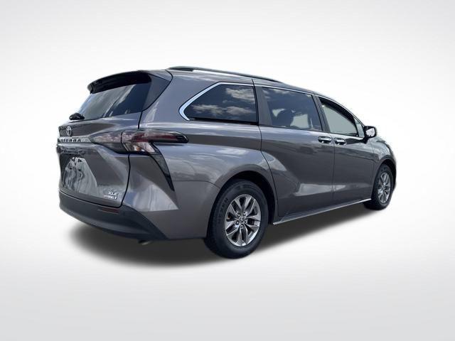 used 2024 Toyota Sienna car, priced at $43,995