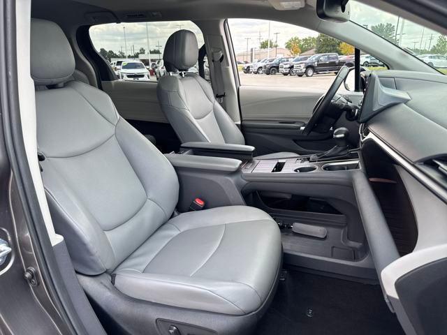 used 2024 Toyota Sienna car, priced at $43,995