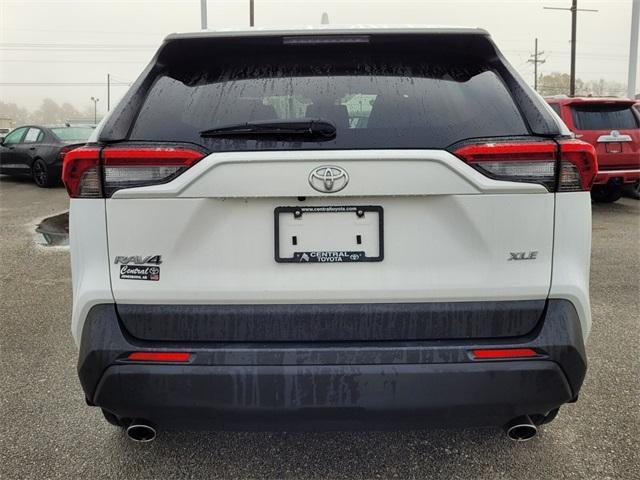 used 2020 Toyota RAV4 car, priced at $25,868