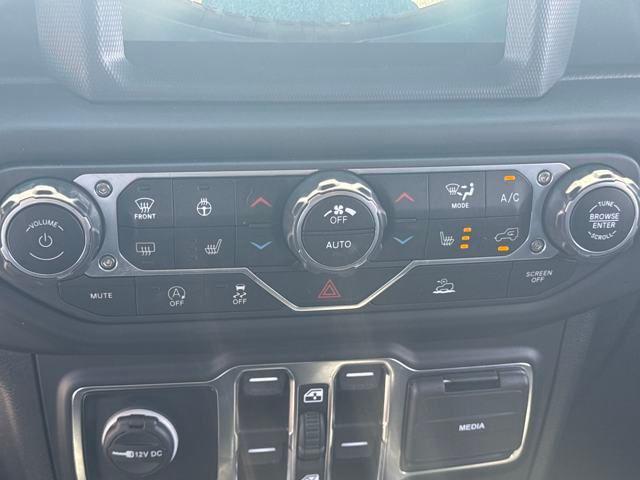 used 2022 Jeep Wrangler Unlimited car, priced at $36,995