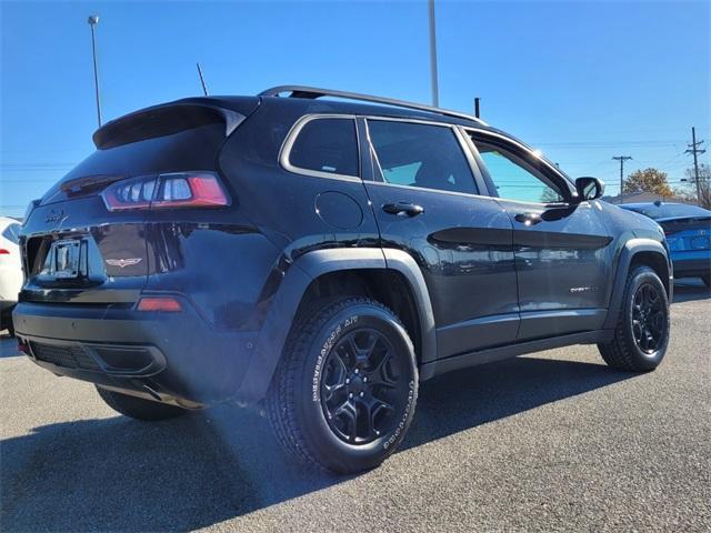 used 2021 Jeep Cherokee car, priced at $25,432