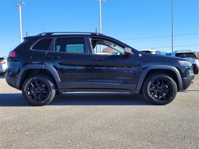 used 2021 Jeep Cherokee car, priced at $25,432