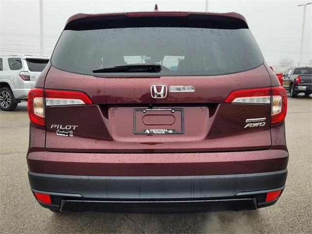 used 2022 Honda Pilot car, priced at $32,995