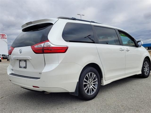 used 2018 Toyota Sienna car, priced at $26,825