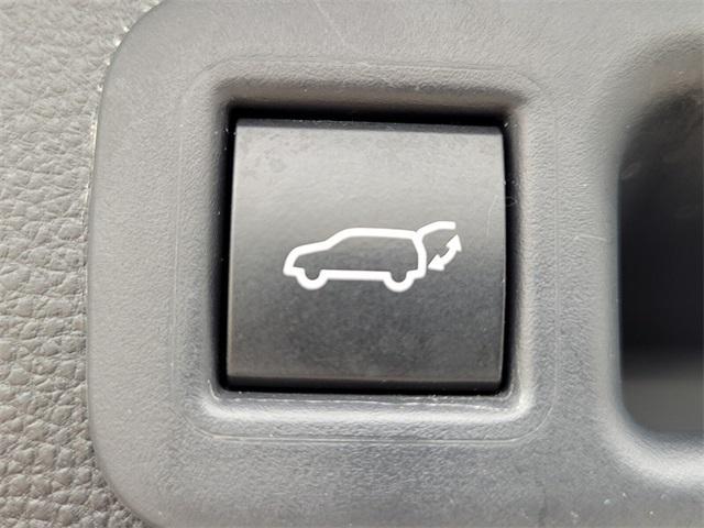 used 2022 Toyota Highlander car, priced at $38,759