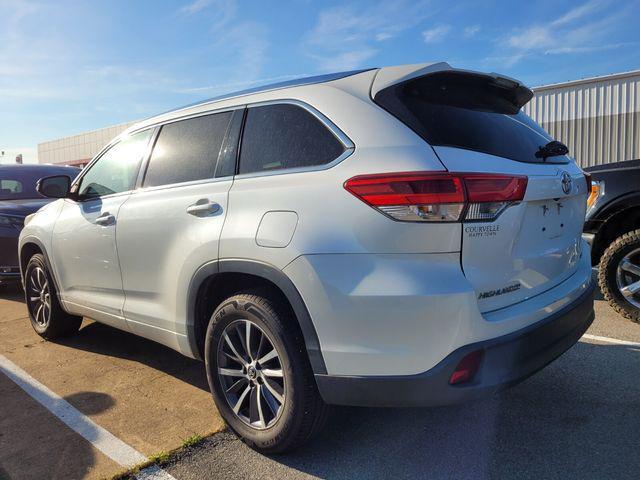 used 2017 Toyota Highlander car, priced at $23,495