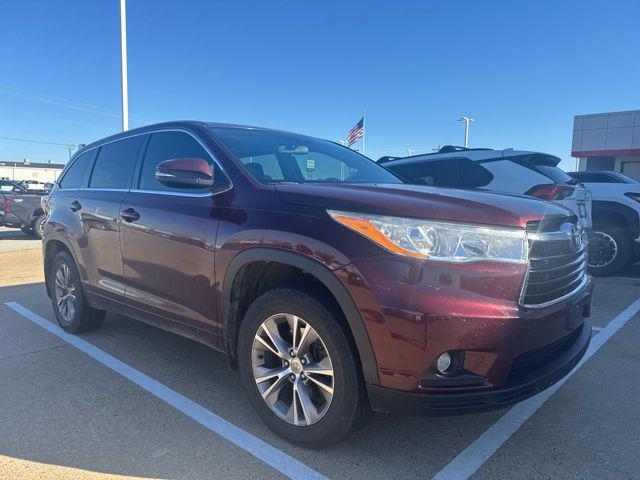 used 2014 Toyota Highlander car