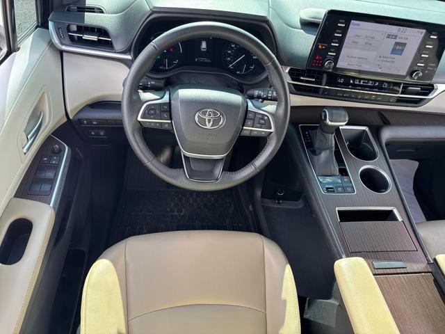 used 2023 Toyota Sienna car, priced at $39,847