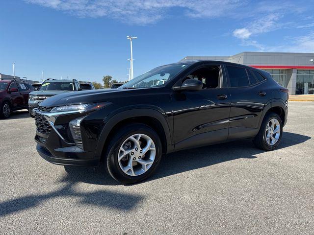 used 2024 Chevrolet Trax car, priced at $22,495