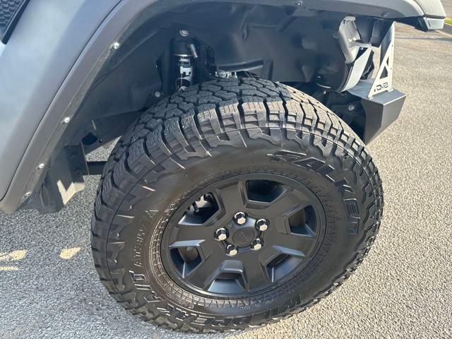 used 2022 Jeep Gladiator car, priced at $41,995