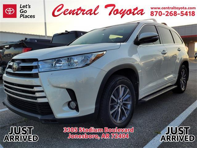 used 2018 Toyota Highlander car