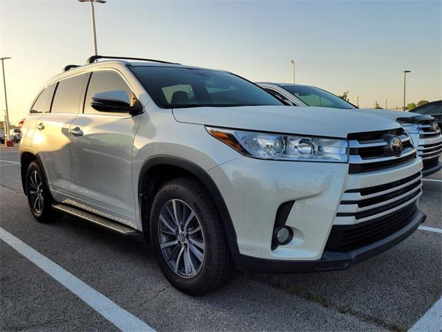 used 2018 Toyota Highlander car