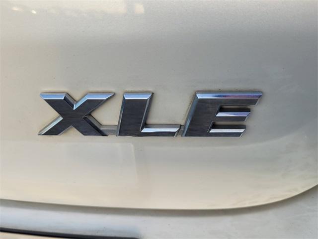 used 2018 Toyota Highlander car