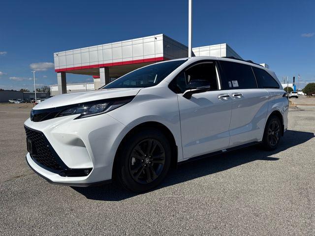 new 2025 Toyota Sienna car, priced at $55,032