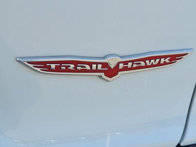 used 2022 Jeep Cherokee car, priced at $25,886