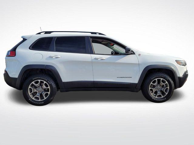 used 2022 Jeep Cherokee car, priced at $25,886