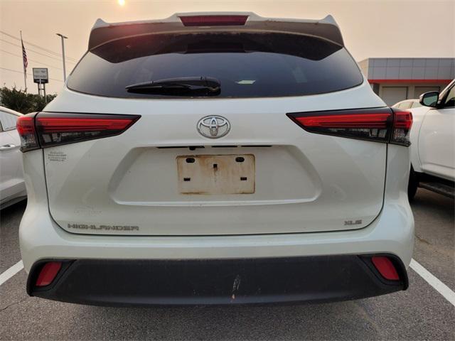 used 2020 Toyota Highlander car, priced at $29,977