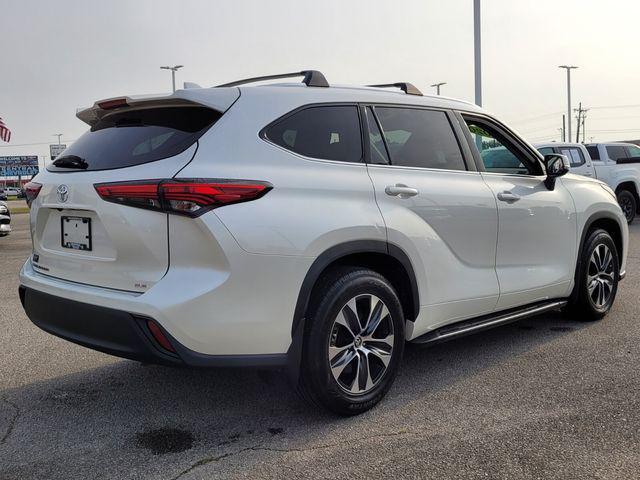 used 2020 Toyota Highlander car, priced at $29,977